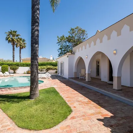 Near The Beach&lagos Marina #1868 Villa *