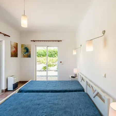 Quinta Da Caldeira - Com Piscina A 5 Minutos A Pé Da Lagos