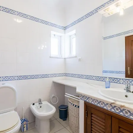 Villa Quinta Da Caldeira - Com Piscina A 5 Minutos A Pé Da