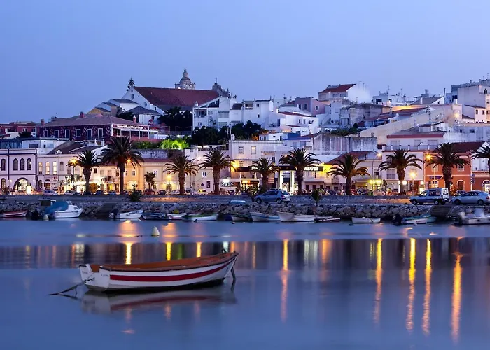 Near The And Marina #1868 *