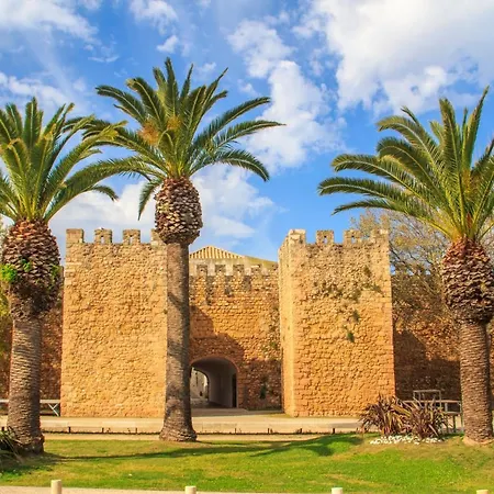 Near The And Marina #1868 别墅